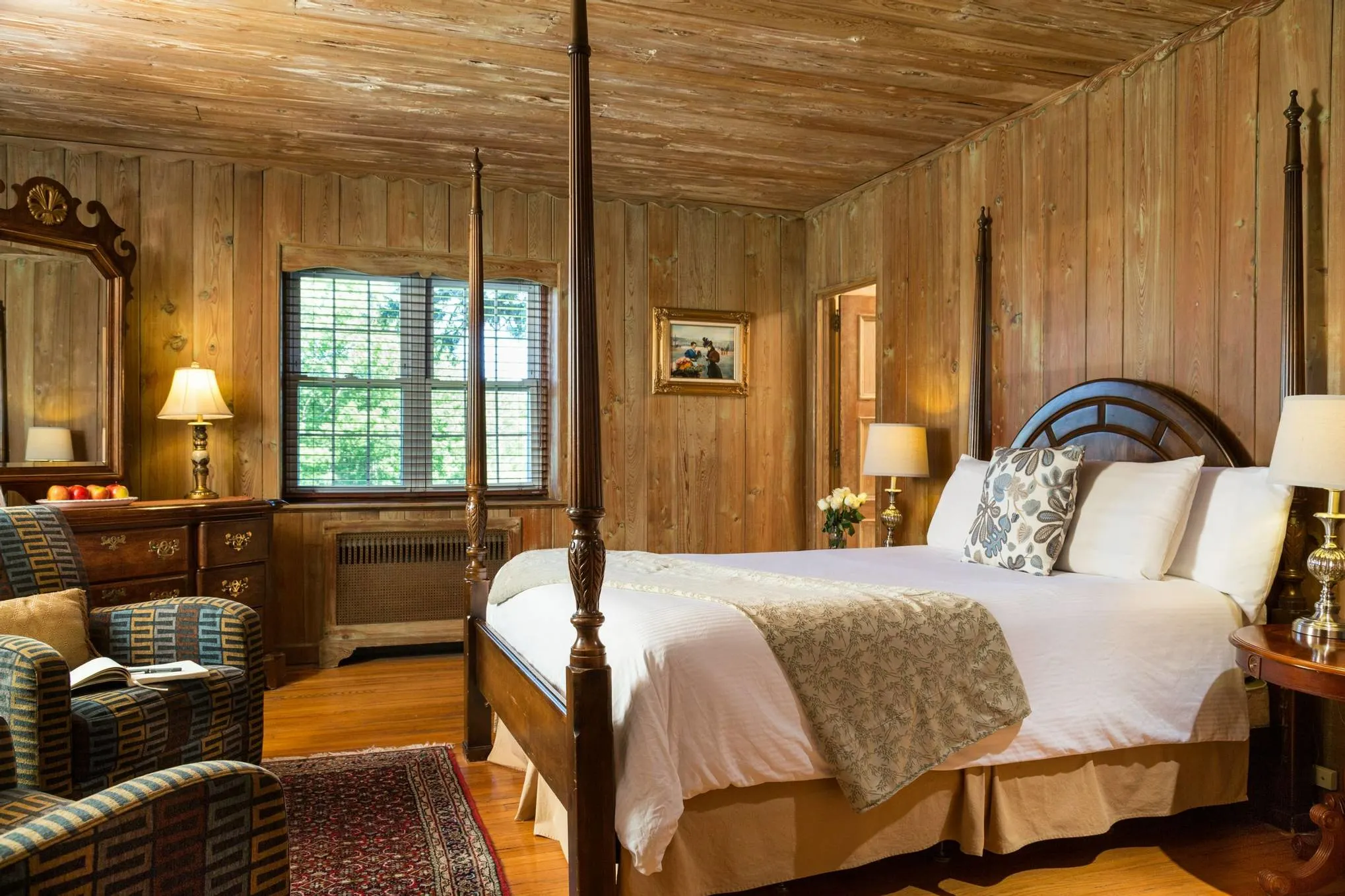 French Manor Inn Room